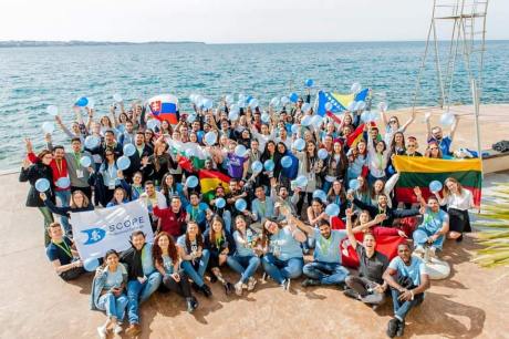 54200835_2624074724274406_55937661922894